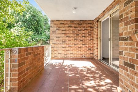 Renovated Three Bedroom Unit For Lease - Photo 5