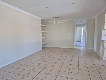 4/9 Tate Street, 4215, Southport Qld - Photo 2