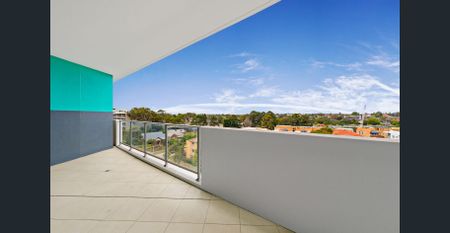 IDEAL LOCATION! - Photo 4