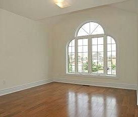 For Lease - 1379 Norenko Court, Mississauga, Ontario - Photo 6