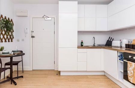 Buckingham Street - Photo 2