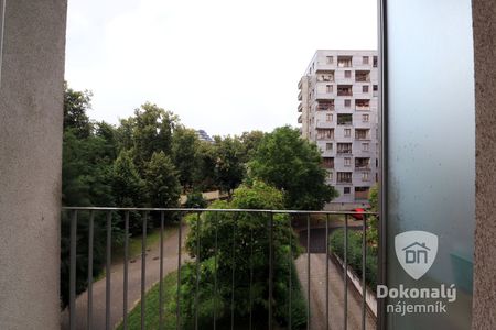Pronájem bytu 2+1 59 m² - Фото 4