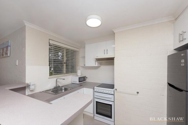 52 Nicklin Crescent, Fadden ACT 2904 - Apartment For Rent | Domain - Photo 1