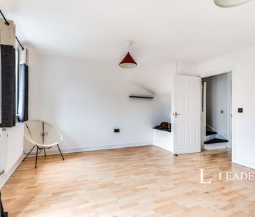 3 bedroom house to rent Charlton Court, Reading Road, Wantage, Oxfo... - Photo 2