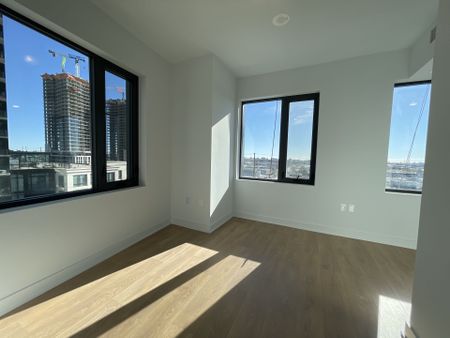 For Lease - 2920 Highway 7 Road Unit# 707, Vaughan, Ontario - Photo 3