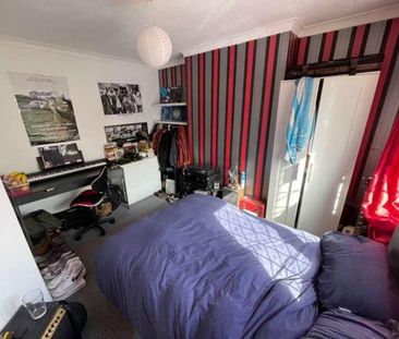 Charter Avenue, Coventry, CV4 - Photo 1