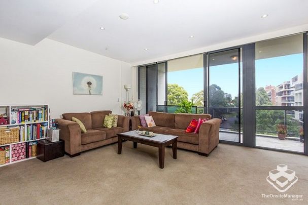 East North and west facing with park view - Photo 1