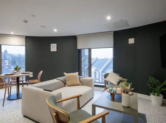 Premium Ensuite - Photo 1