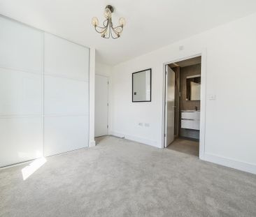 3 bedroom detached house to rent - Photo 6