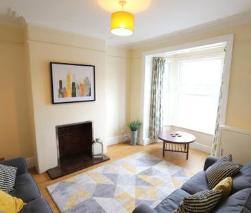 4 bedroom terraced house to rent - Photo 1