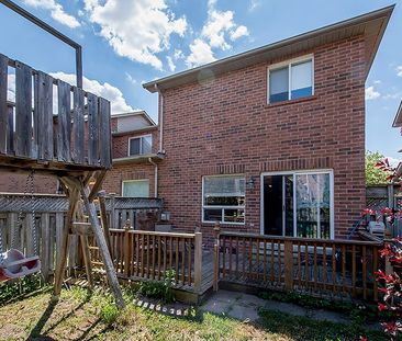 For Lease - 26 Thornbush Court, Richmond Hill, Ontario - Photo 3