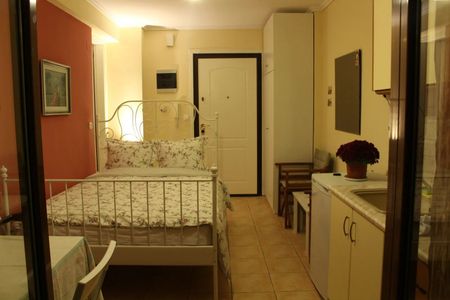 Studio/Γκαρσονιέρα για ενοικίαση Άγιος Παύλος (Άγιος Παύλος) - Photo 3