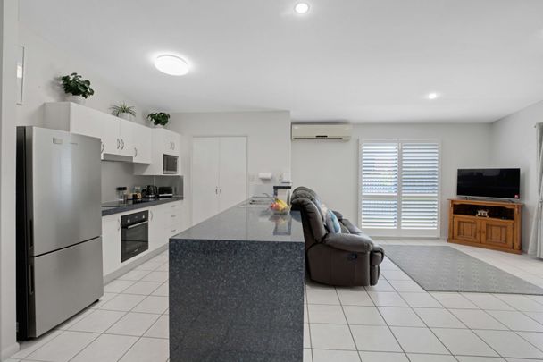 Immaculately Presented, Furnished Property Close to Everything! - Photo 1
