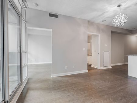 For Lease - 15 Bruyeres Mews Unit# 502, Toronto, Ontario - Photo 5