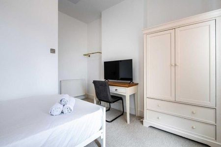 3 bedroom house share to rent - Photo 5