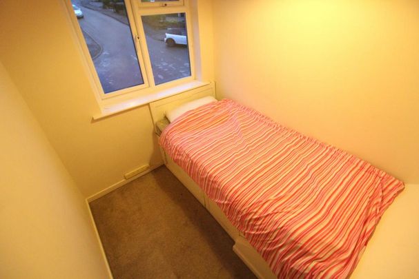 3 bedroom semi-detached house to rent - Photo 1