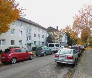 Einzugsbereite neu für Sie renovierte Erdgeschosswohnung ! - Foto 1