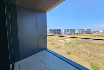 Apartamento novo com lugar de garagem a 5 minutos do centro da cidade!