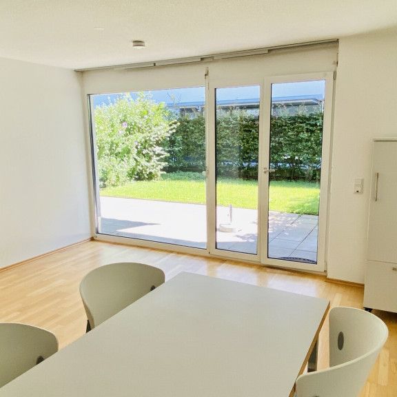 Gemütliche 2-Zimmerwohnung mit Terrasse & Garten zu vermieten! - Foto 1