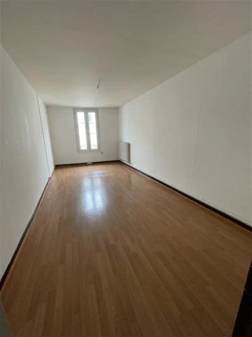 Location appartement 4 pièces - 80m² à Rives (38140) - Photo 4