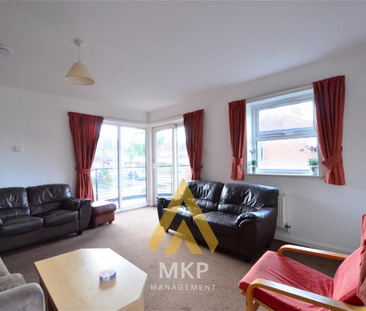 4 bedroom flat to rent - Photo 5