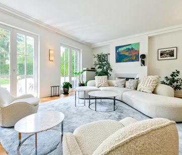 situation exceptionnelle : superbe villa en bordure du Leopold club - Photo 6