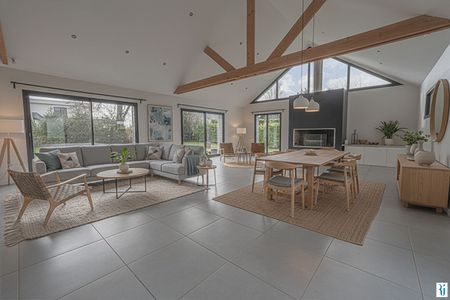 Location Maison 6 pièces 215m² ISNEAUVILLE 76230 - Photo 4