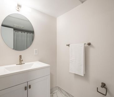 5311 Sherbrooke Ouest, Montréal, QC - Photo 1