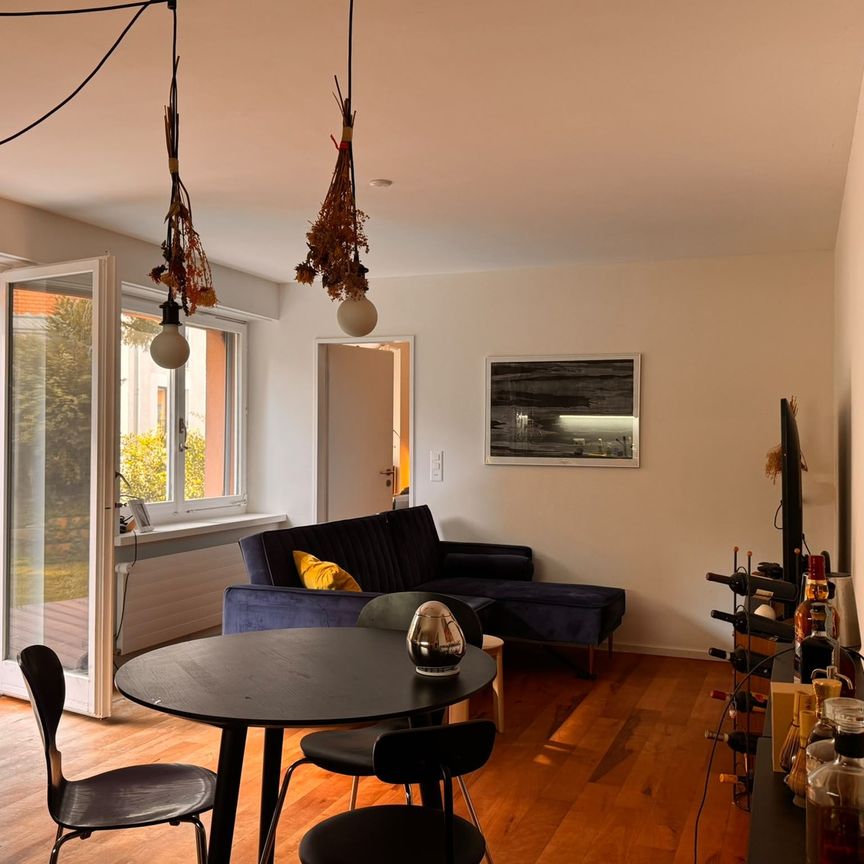 2.5 Zimmer Gartenwohnung nur 3 Gehminuten oberhalb des Schaffhauserplatzes - Photo 1