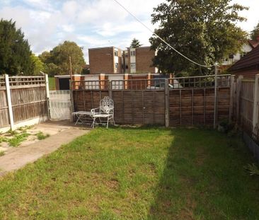 2 Bed End Terrace, Springfields, NG2 - Photo 6