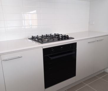 Ready To Move In! - Photo 6