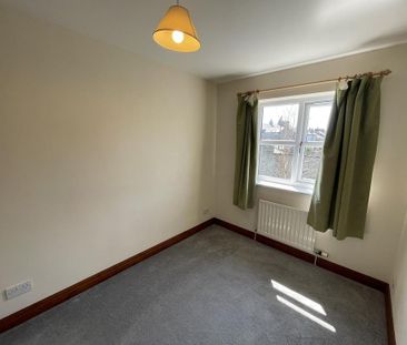 2 bedroom house to rent - Photo 3