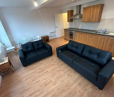 2 bedroom apartment to rent - Photo 4