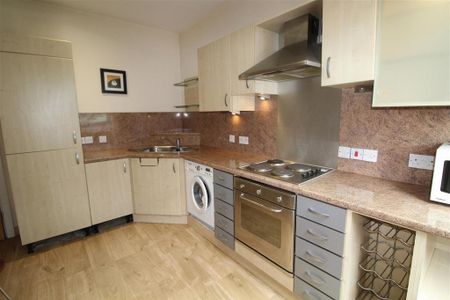 2 bedroom apartment to rent - Photo 5