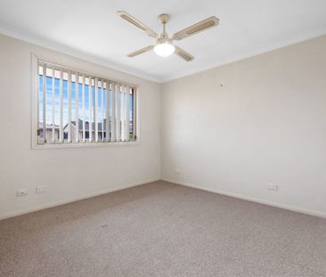 SOUGHT AFTER LOCATION! - Photo 2