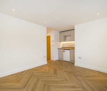 Studio to rent - Photo 3