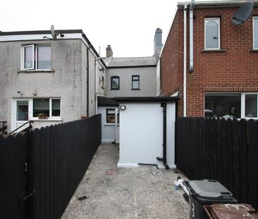 33 Belfast Road, - Photo 2