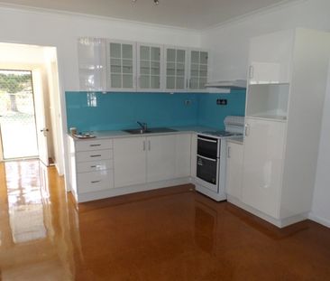 Sea Side Living - Photo 1