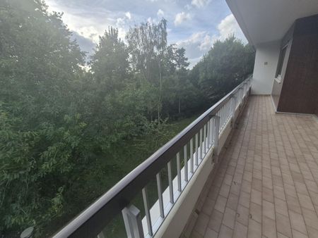 Location Appartement 3 pièces 97m² LOOS 59120 - Photo 4