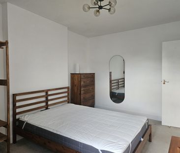 1 Bed Flat, Sydenham Hill, BS6 - Photo 3