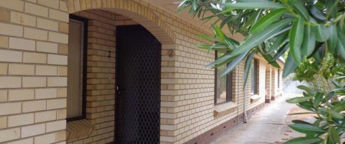 Open the Door to Effortless Living - Ground Floor Comfort in a Prime Location - Photo 1