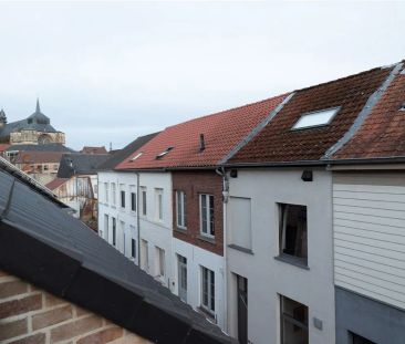 Stadswoning met vier slpk, garage te midden van centrum te Diest - Photo 4