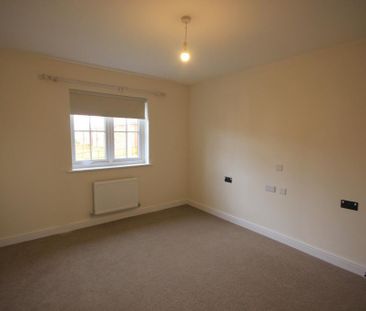 3 bedroom detached house to rent - Photo 3