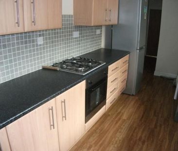 8 Bedroom Property - Photo 3