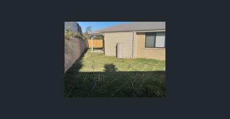 Great 3 Bedroom Home - Photo 2