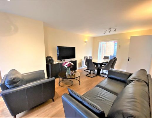 4 bedroom terraced house to rent - Photo 1