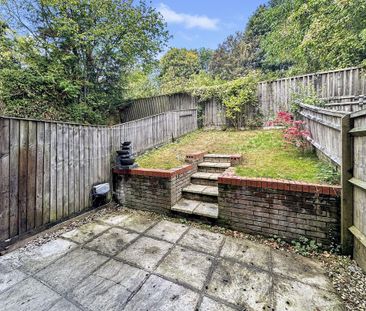 2 bedroom terraced house to rent - Photo 4