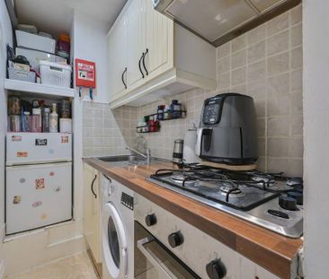 1 bedroom flat to rent - Photo 6