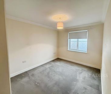 2 bedroom bungalow to rent - Photo 1