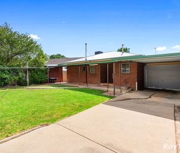 The perfect home awaits! - Photo 4